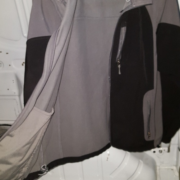 *SOLD*Black Diamond Mens LS Full Zip Polyester Spa - Picture 5 of 7